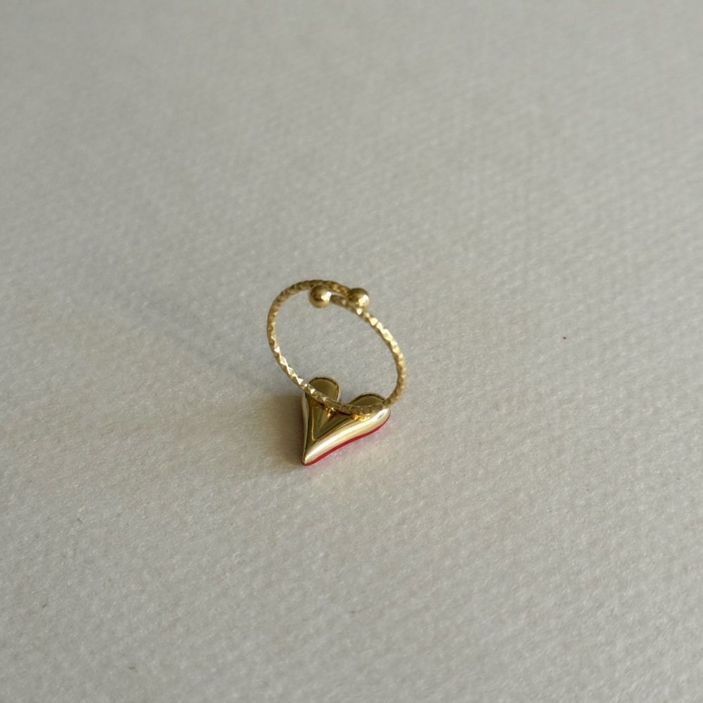 Red Heart Ring N1625 - Picture 4 of 5